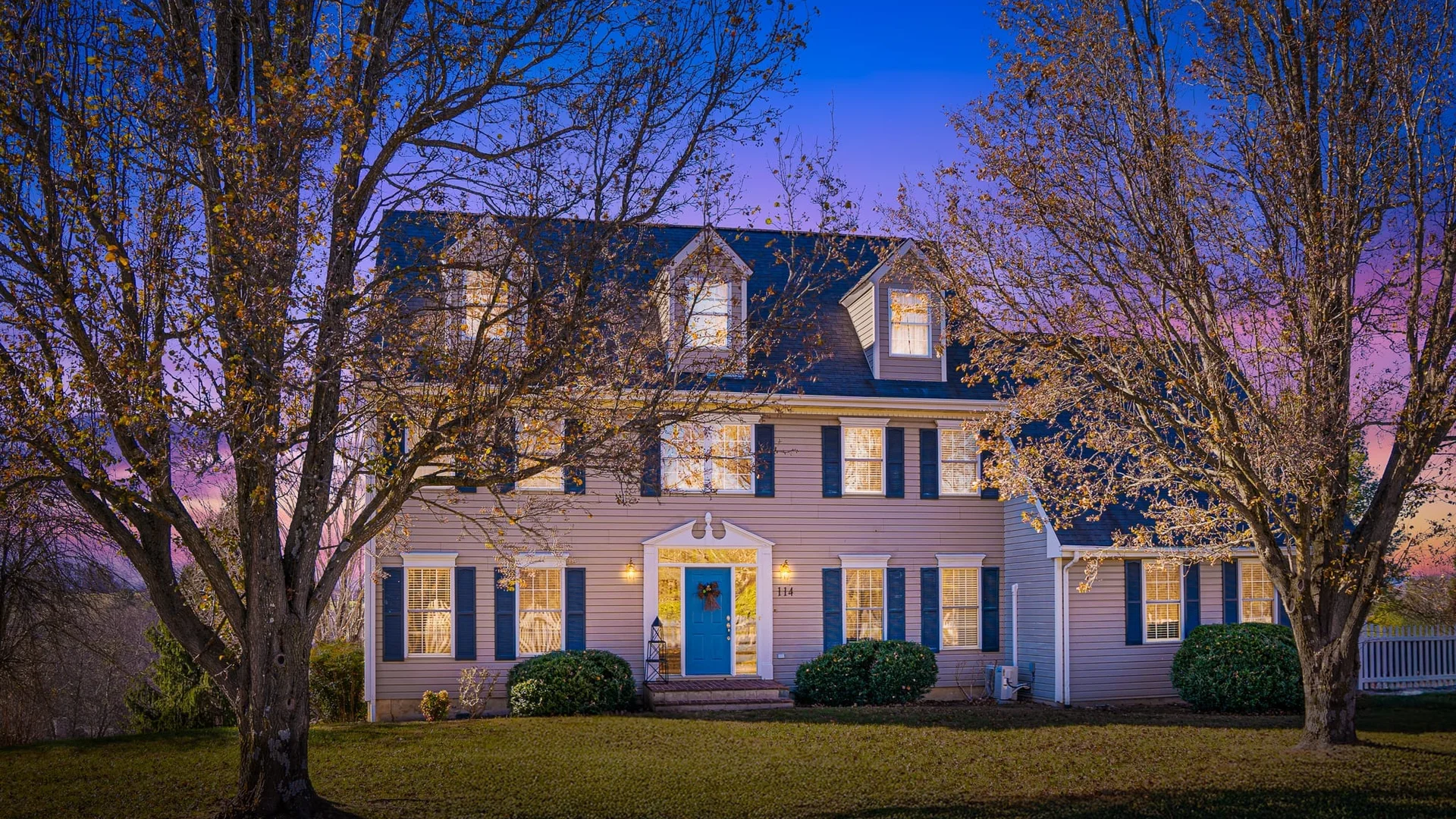 Professional real estate photography portfolio background